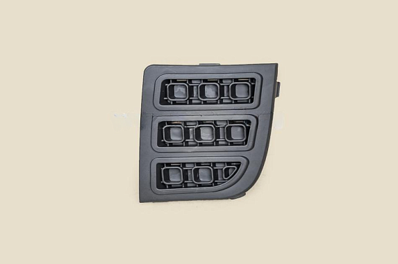 Заглушка туманки левая Ford Fusion 2005-2012 (Тайвань)